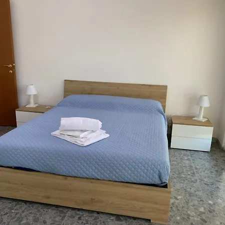 Domus Don Bosco Square Apartment *